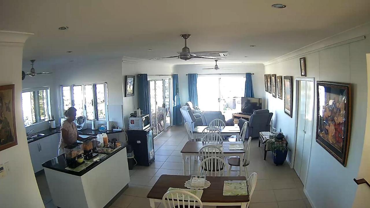 Margs Bed And Breakfast Bowen Dış mekan fotoğraf